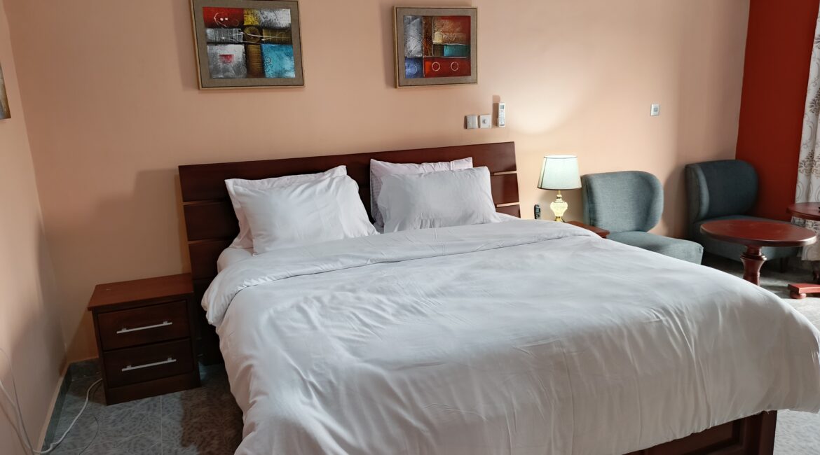 Top-Rated Hotel in East Legon Area (5 Mins Away) & Luxury